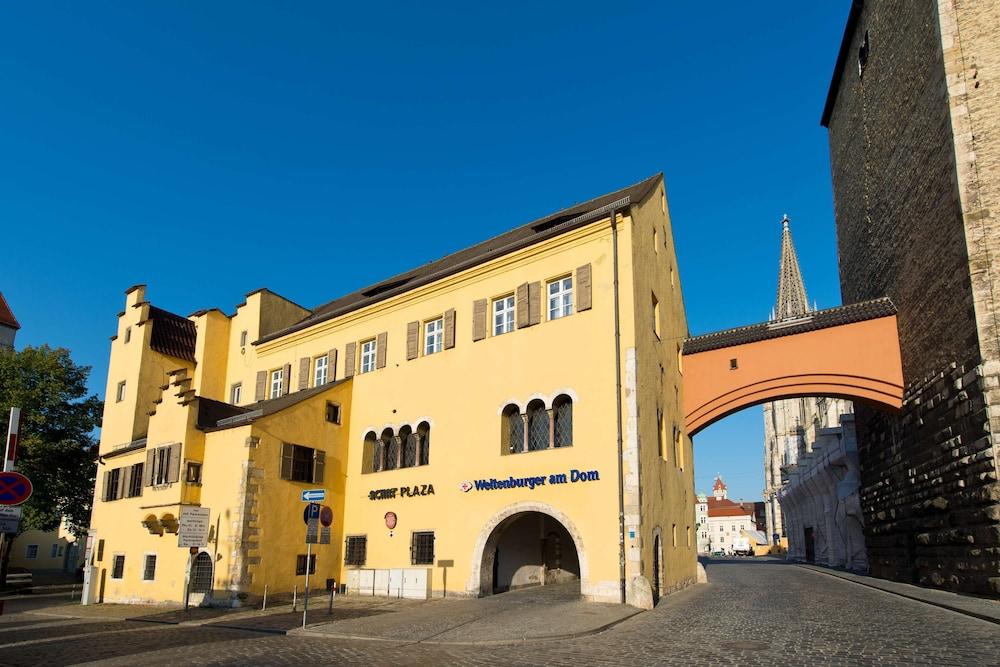 Herzogshof - Boutique-Hotel Am Dom Regensburg Exterior foto